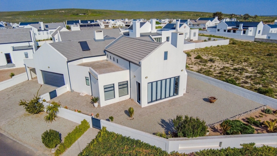 3 Bedroom Property for Sale in Britannia Beach Estate Western Cape